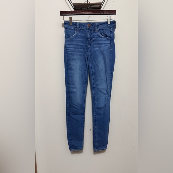 American Eagle Outfitters Denim - AMERICAN EAGLE OUTFITTERS Super Stretch Jegging
